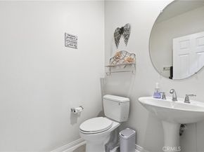 8042 Englesma, Chino CA 91708