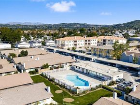 3139 E Chapman 3B, Orange CA 92869