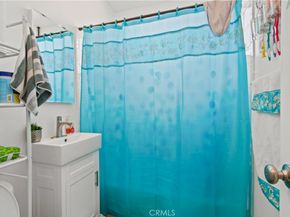 8717 Avalon, Los Angeles CA 90003