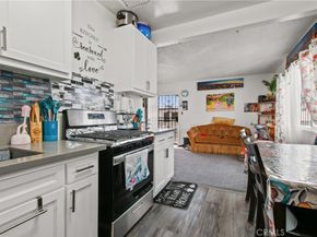 8717 Avalon, Los Angeles CA 90003