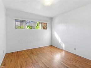 1421 Silver Lake Boulevard, Los Angeles CA 90026