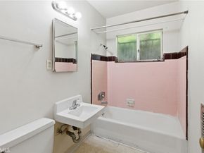 1421 Silver Lake Boulevard, Los Angeles CA 90026