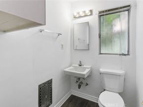 1421 Silver Lake Boulevard, Los Angeles CA 90026