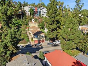 1421 Silver Lake Boulevard, Los Angeles CA 90026