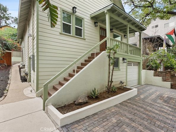 5850 Burwood Avenue, Los Angeles CA 90042