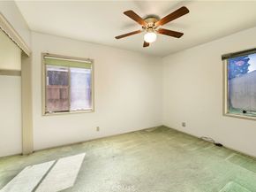 4429 Ladoga, Lakewood CA 90713