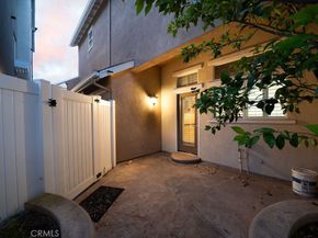 30 Burlingame, Irvine CA 92602