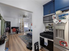 28 Argonne Avenue, Long Beach CA 90803