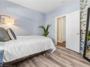 5410 149th Pl 11, Hawthorne CA 90250