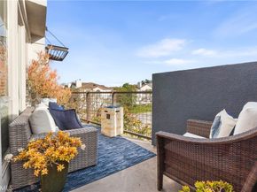 5410 149th Pl 11, Hawthorne CA 90250