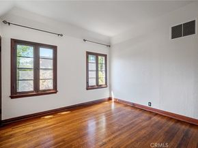 3325 S Pacific Avenue, San Pedro CA 90731