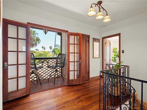 3325 S Pacific Avenue, San Pedro CA 90731
