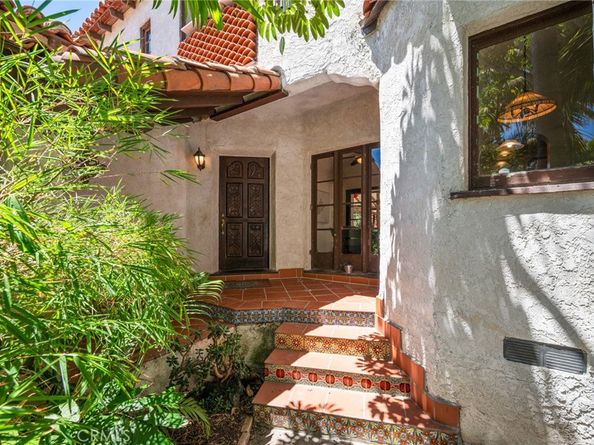 3325 S Pacific Avenue, San Pedro CA 90731