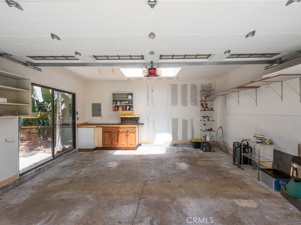 3325 S Pacific Avenue, San Pedro CA 90731