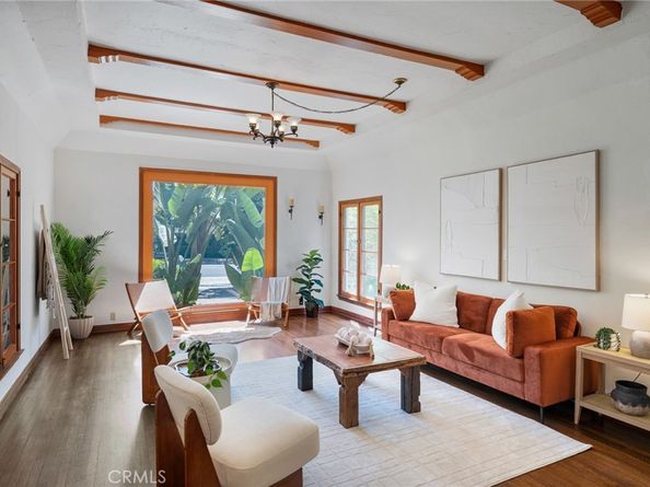 3325 S Pacific Avenue, San Pedro CA 90731