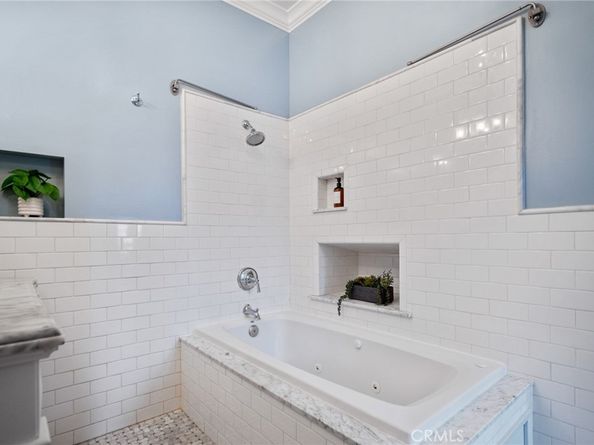3325 S Pacific Avenue, San Pedro CA 90731