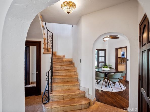 3325 S Pacific Avenue, San Pedro CA 90731