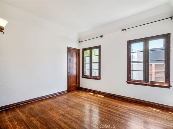 3325 S Pacific Avenue, San Pedro CA 90731