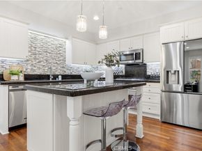 16 Orange Blossom Circle, Ladera Ranch CA 92694