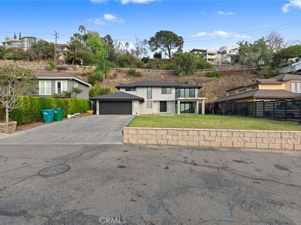 12270 Circula Panorama, Santa Ana CA 92705