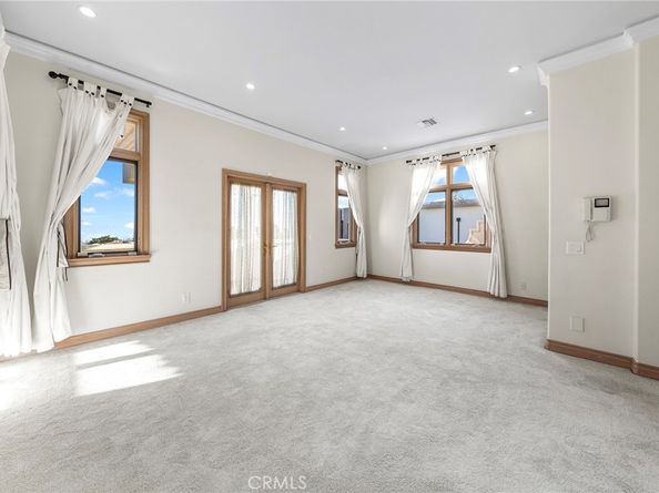 3277 Barhite Street, Pasadena CA 91107