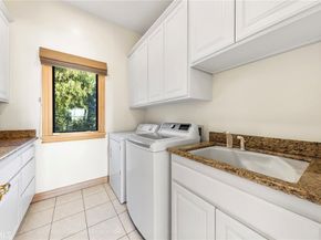 3277 Barhite Street, Pasadena CA 91107