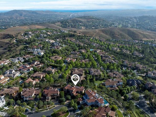 4 Thomas Road, Ladera Ranch CA 92694