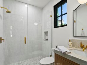 4 Thomas Road, Ladera Ranch CA 92694