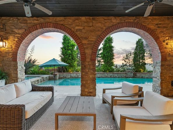 4 Thomas Road, Ladera Ranch CA 92694