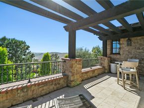 4 Thomas Road, Ladera Ranch CA 92694