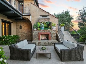 4 Thomas Road, Ladera Ranch CA 92694