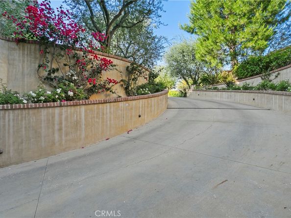 4 Thomas Road, Ladera Ranch CA 92694