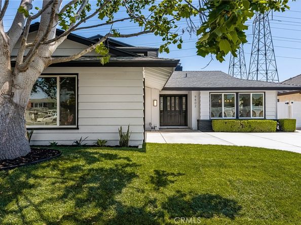 9802 Effingham  Drive, Huntington Beach CA 92646