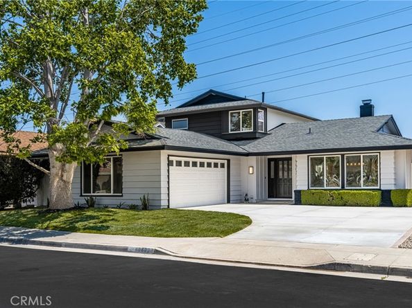 9802 Effingham  Drive, Huntington Beach CA 92646