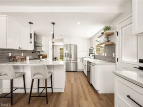 9802 Effingham  Drive, Huntington Beach CA 92646