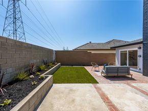 9802 Effingham  Drive, Huntington Beach CA 92646