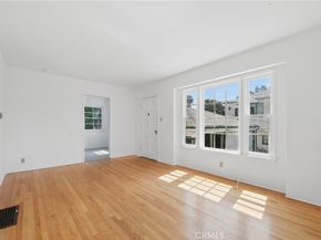 1327 S Burnside Avenue, Los Angeles CA 90019