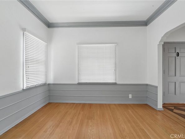 1327 S Burnside Avenue, Los Angeles CA 90019