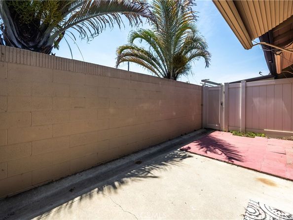 9924 Cedar Street, Bellflower CA 90706