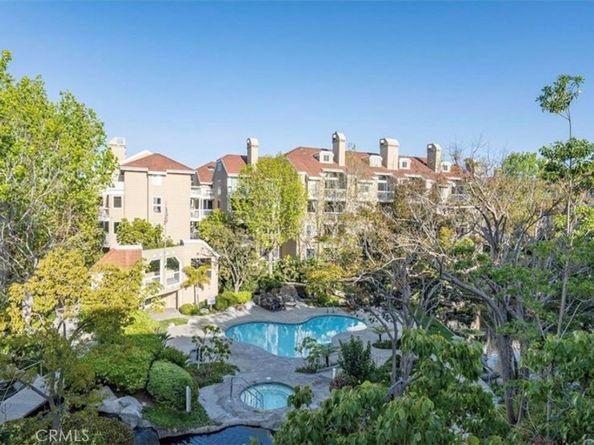 20301 Bluffside Circle D312, Huntington Beach CA 92646