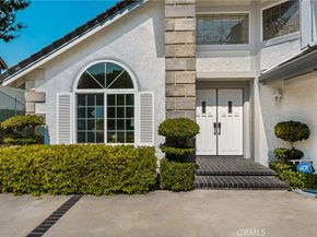580 S Londerry Ln, Anaheim Hills CA 92807