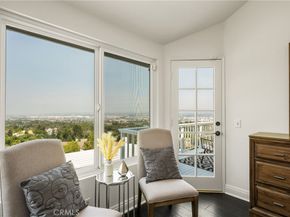 580 S Londerry Ln, Anaheim Hills CA 92807