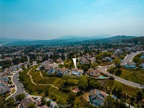 580 S Londerry Ln, Anaheim Hills CA 92807
