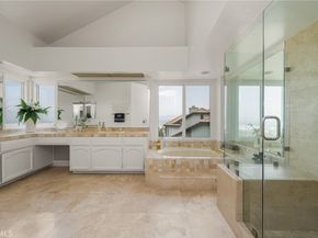580 S Londerry Ln, Anaheim Hills CA 92807