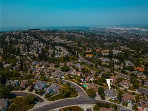 580 S Londerry Ln, Anaheim Hills CA 92807