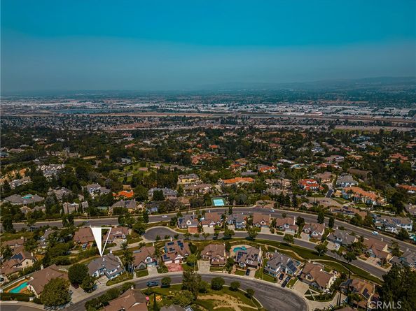 580 S Londerry Ln, Anaheim Hills CA 92807