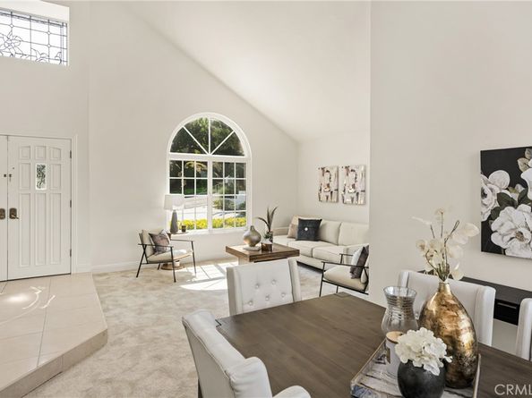 580 S Londerry Ln, Anaheim Hills CA 92807