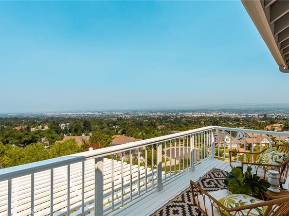 580 S Londerry Ln, Anaheim Hills CA 92807