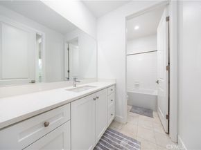 100 Jayhawk, Irvine CA 92602