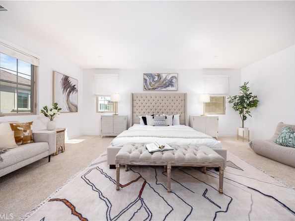 100 Jayhawk, Irvine CA 92602